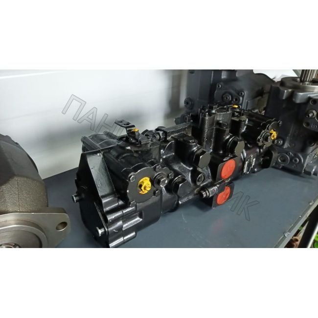 Гидравлический насос CNH 388796A1 CASE 1845C SKID STEER